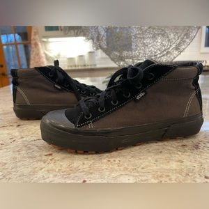 Vans Style 29 Black Mid DX Shoes Anaheim Factory Women’s 8 (Men’s 6.5)